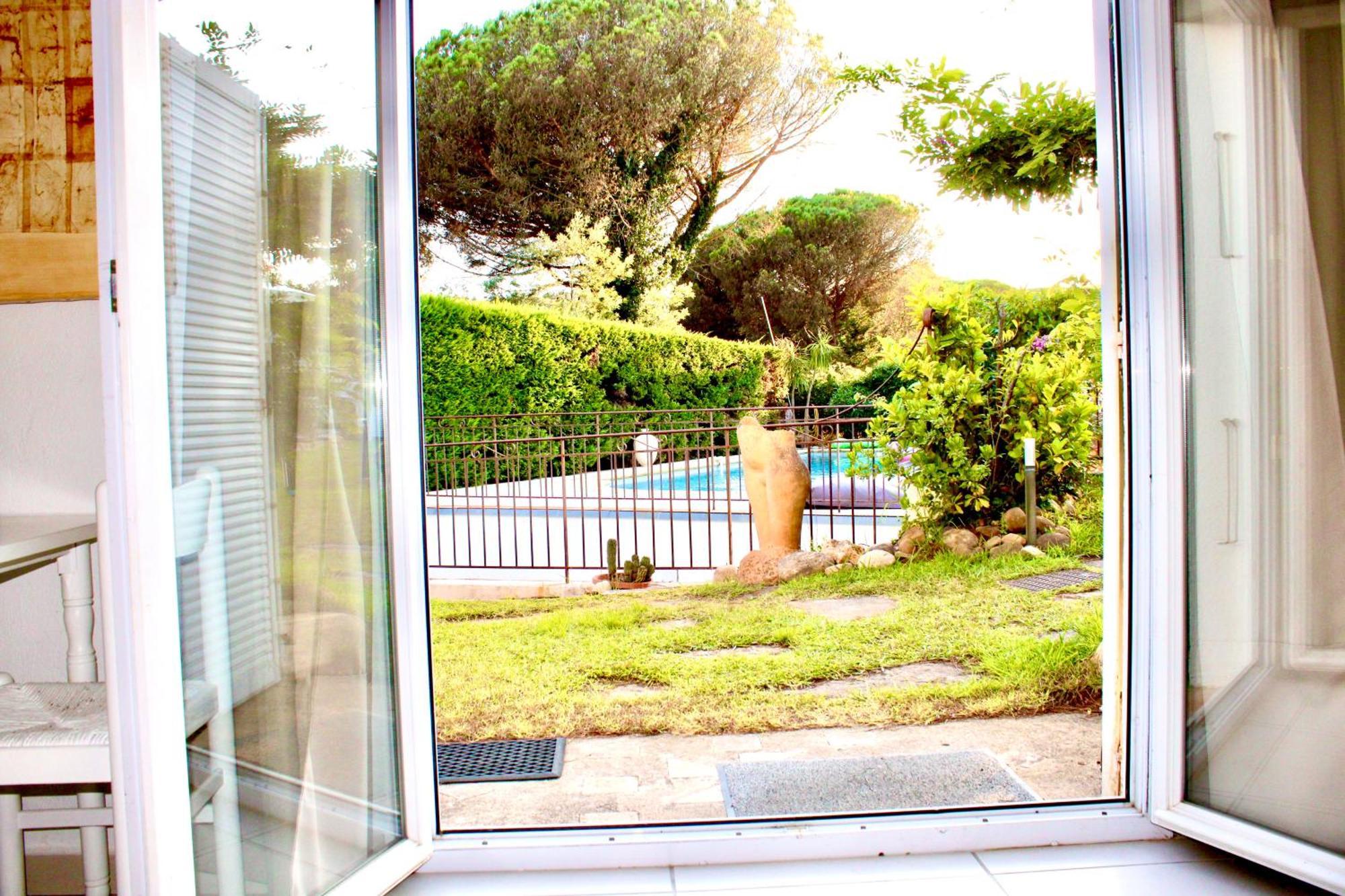 Provencale Golfe St Tropez Climatisee Piscine Chauffee, Spa, Billard, Wifi Debit Pro