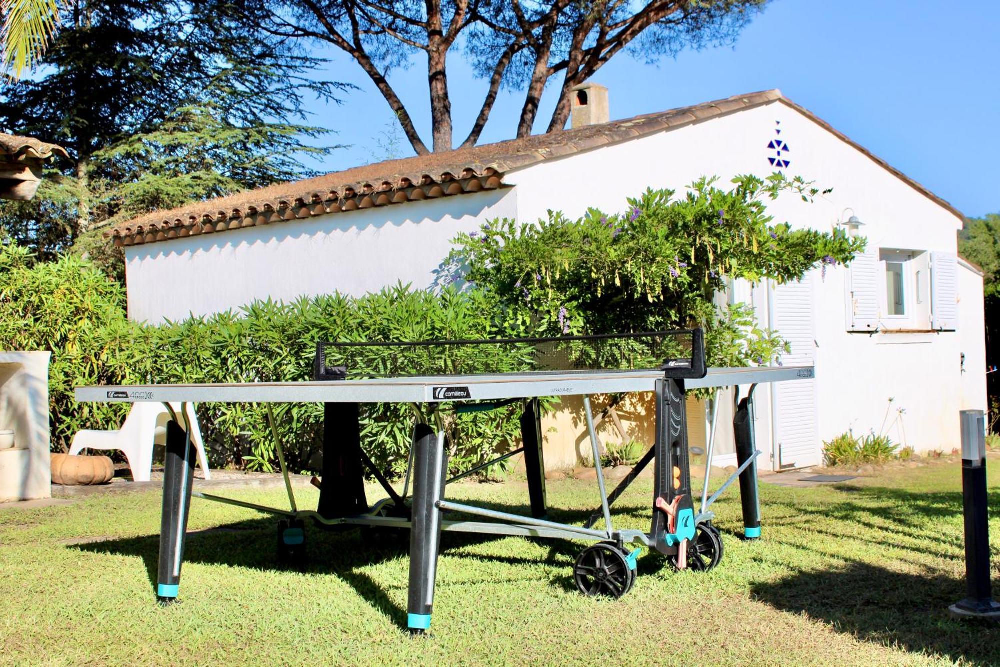 Provencale Golfe St Tropez Climatisee Piscine Chauffee, Spa, Billard, Wifi Debit Pro Villa Gassin