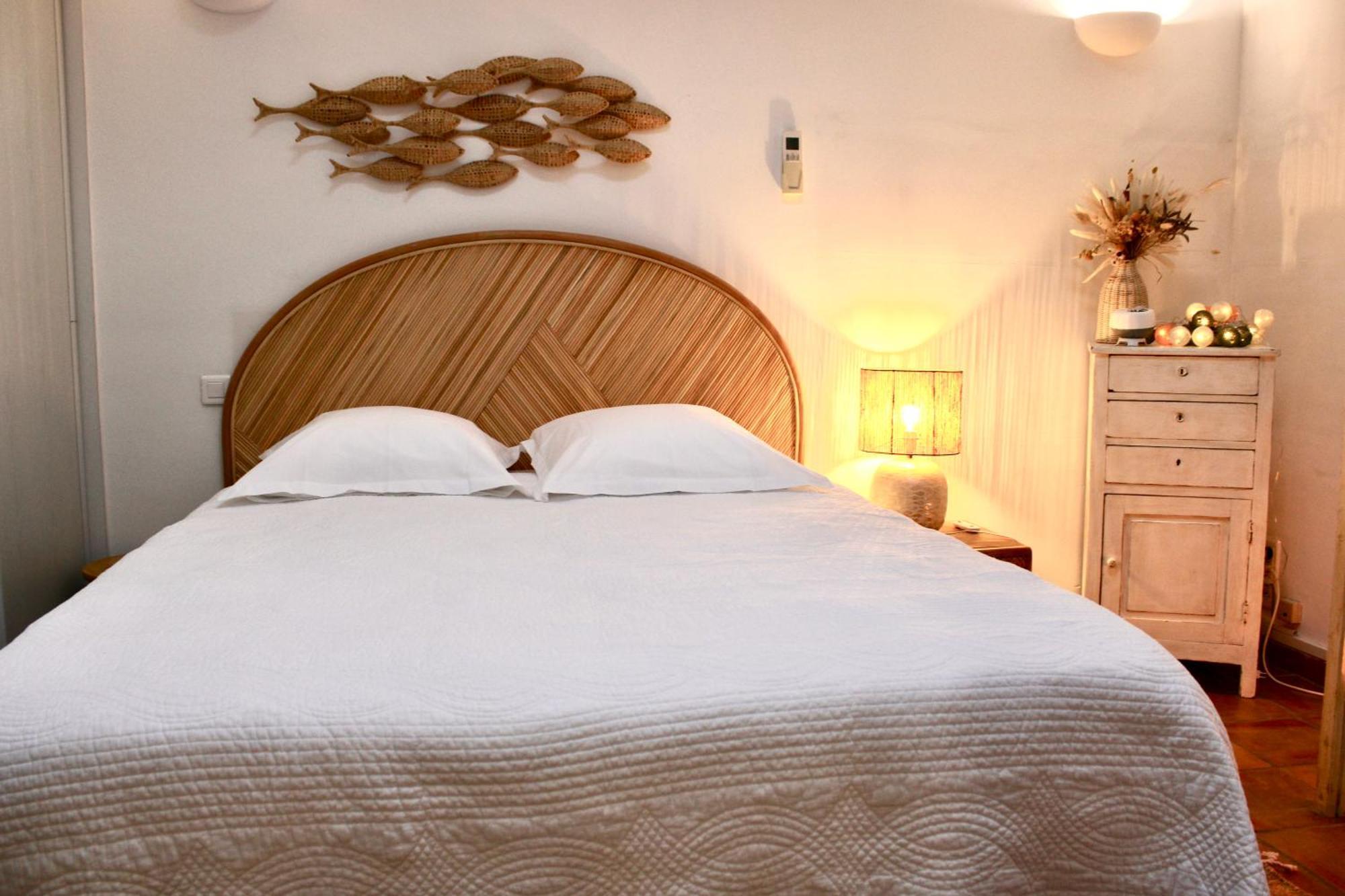 Provencale Golfe St Tropez Climatisee Piscine Chauffee, Spa, Billard, Wifi Debit Pro * Gassin