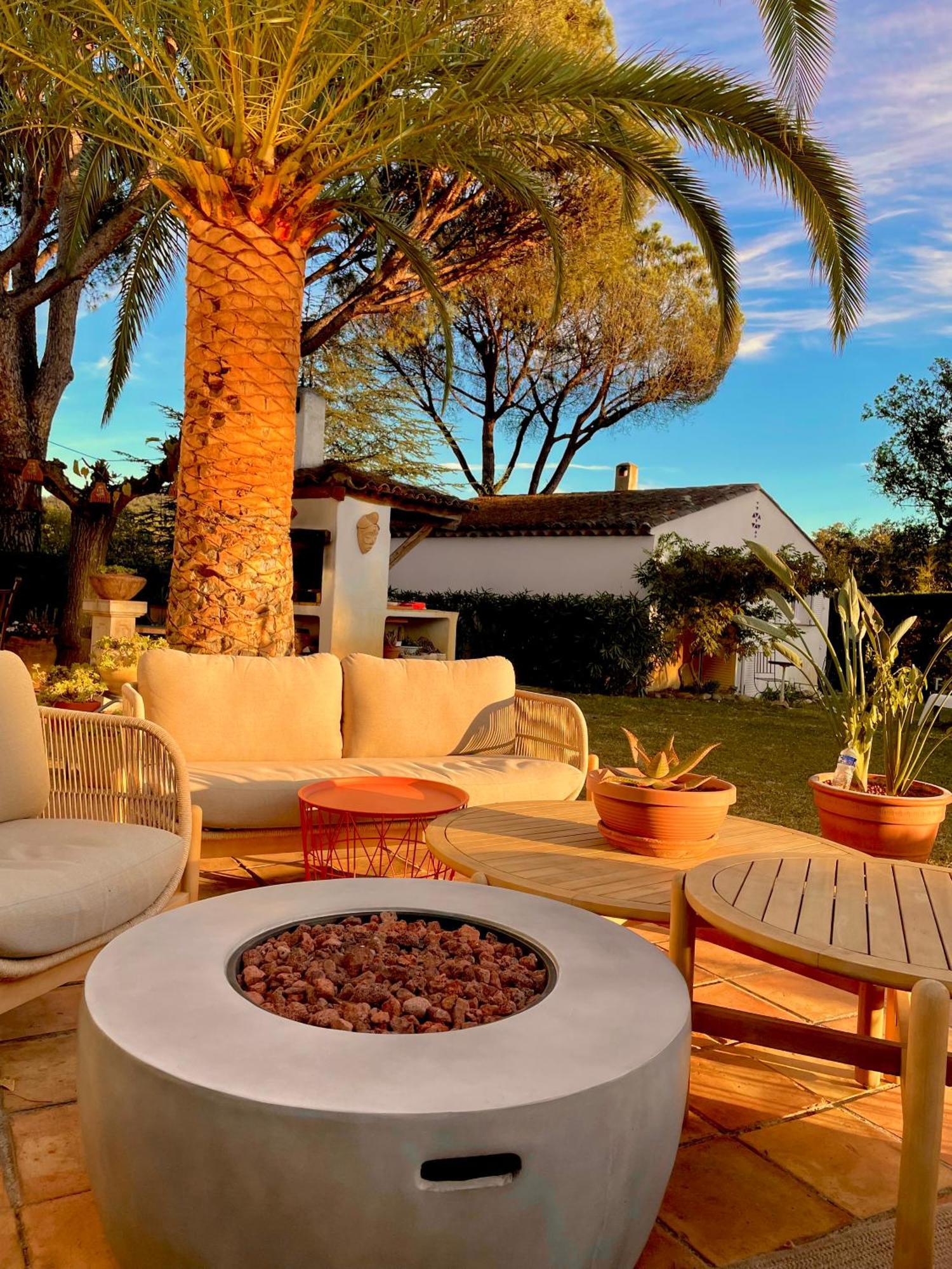 Provencale Golfe St Tropez Climatisee Piscine Chauffee, Spa, Billard, Wifi Debit Pro Villa