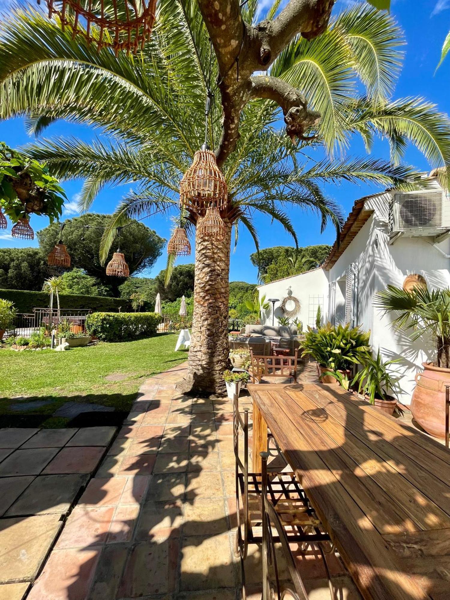 Provencale Golfe St Tropez Climatisee Piscine Chauffee, Spa, Billard, Wifi Debit Pro