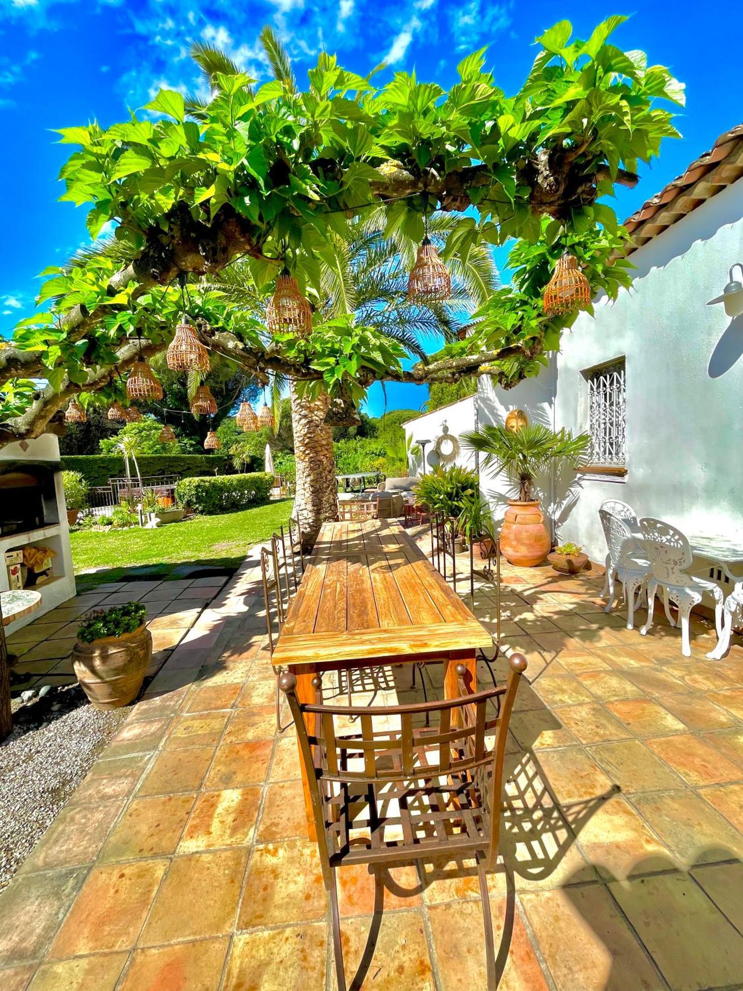 Provencale Golfe St Tropez Climatisee Piscine Chauffee, Spa, Billard, Wifi Debit Pro Villa Gassin